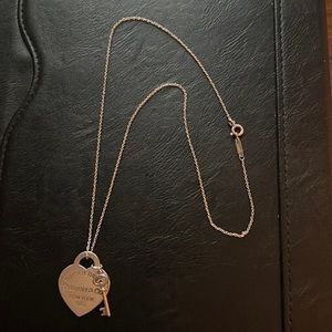 Tiffany & Co. Return to Tiffany Heart Tag/Key Necklace .925